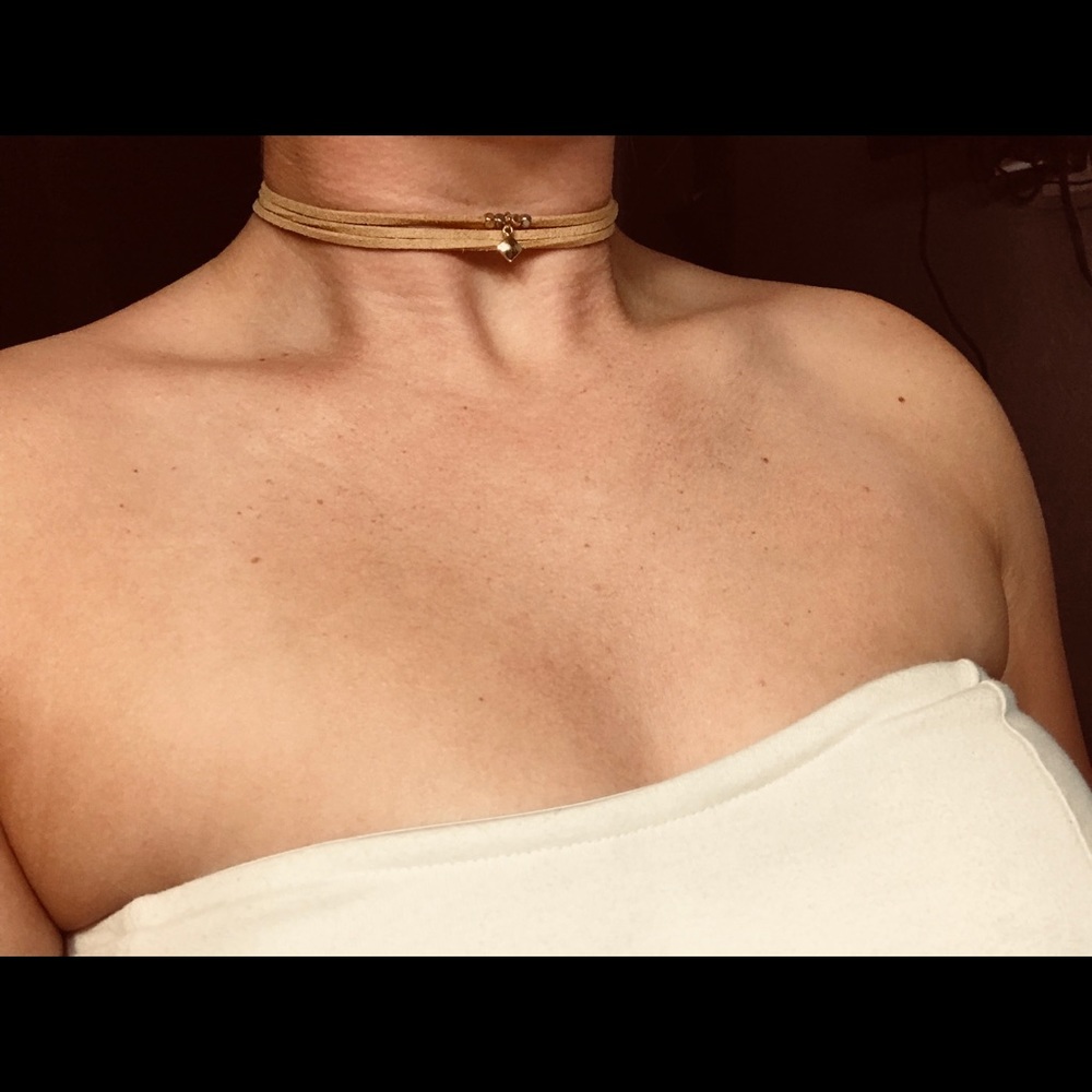 BUNDLE ME!!! Francesca’s choker